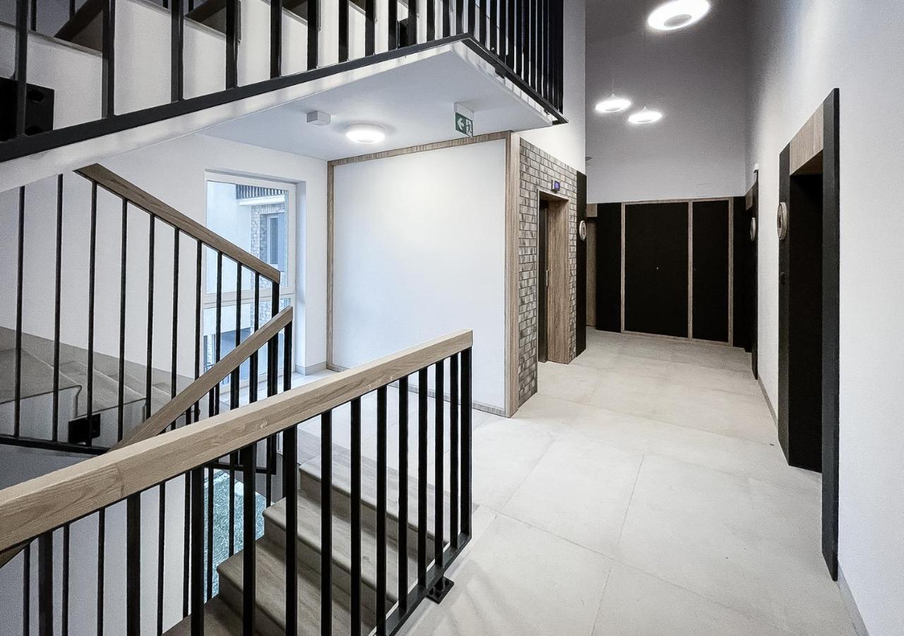 Apartament Clever 1 Kamienica Grochow Варшава Экстерьер фото
