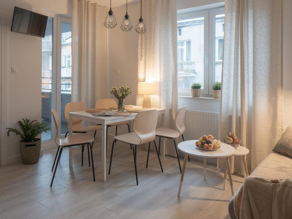 Apartament Clever 1 Kamienica Grochow Варшава Экстерьер фото