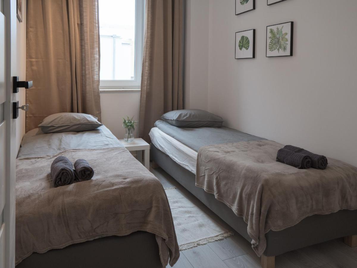 Apartament Clever 1 Kamienica Grochow Варшава Экстерьер фото